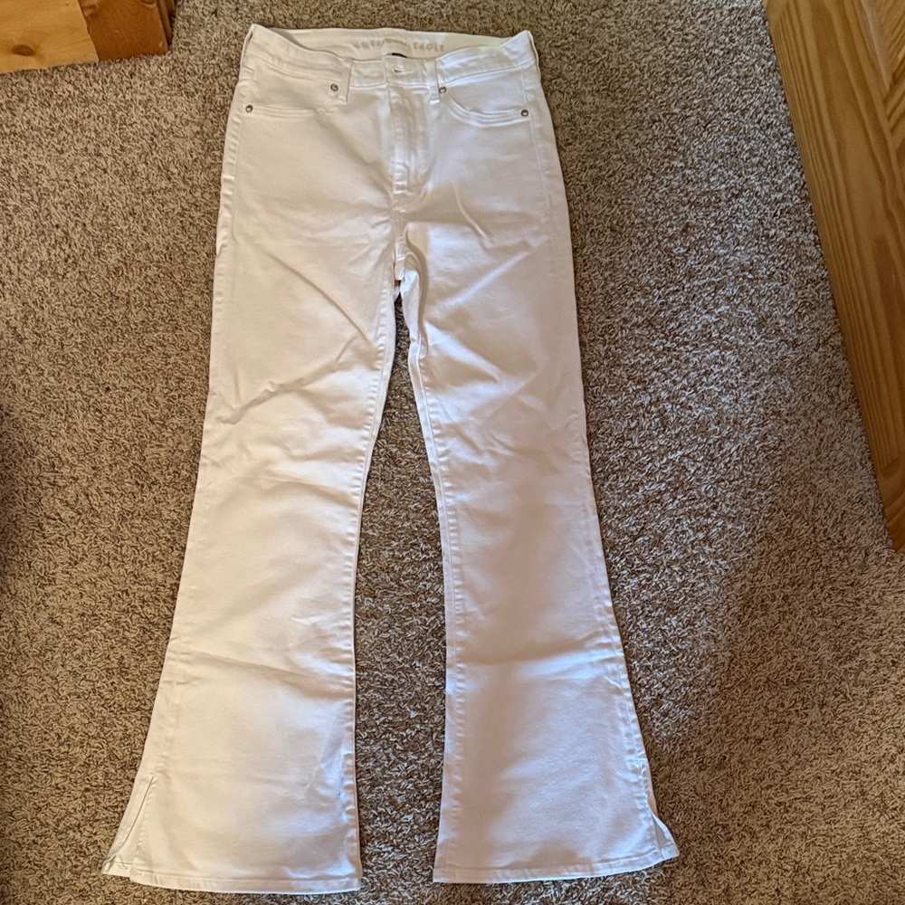 American Eagle Outfitters White Flare Jeans